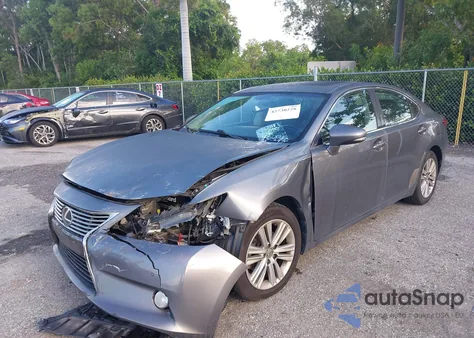 2015 Lexus Es 350 z USA, uszkodzony, nr VIN JTHBK1GG7F2178611